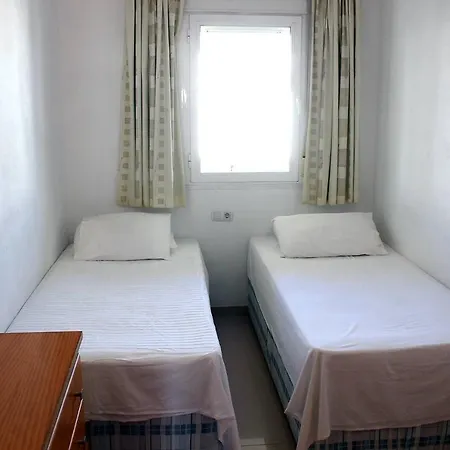 Apartment Montemayor 36